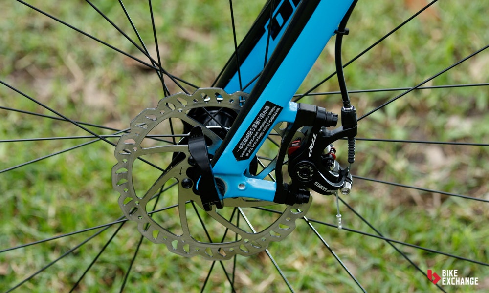 Fitting disc brakes to road bike 9