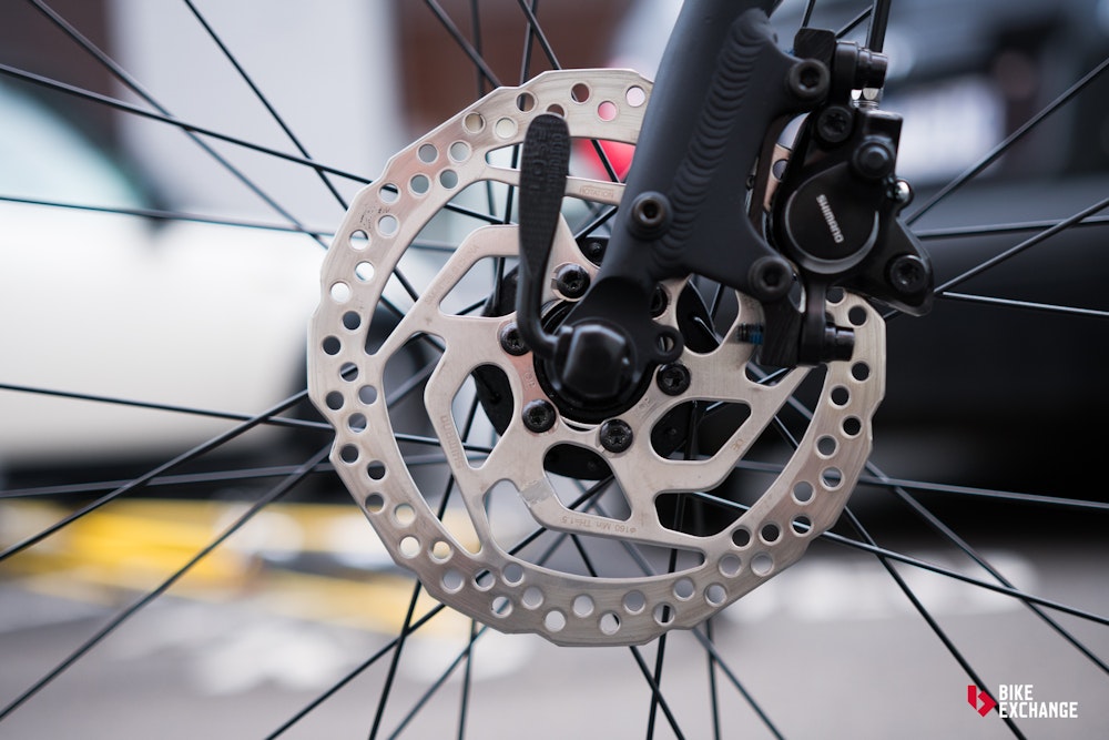 buying a commuter bike complete buyers guide disc brake