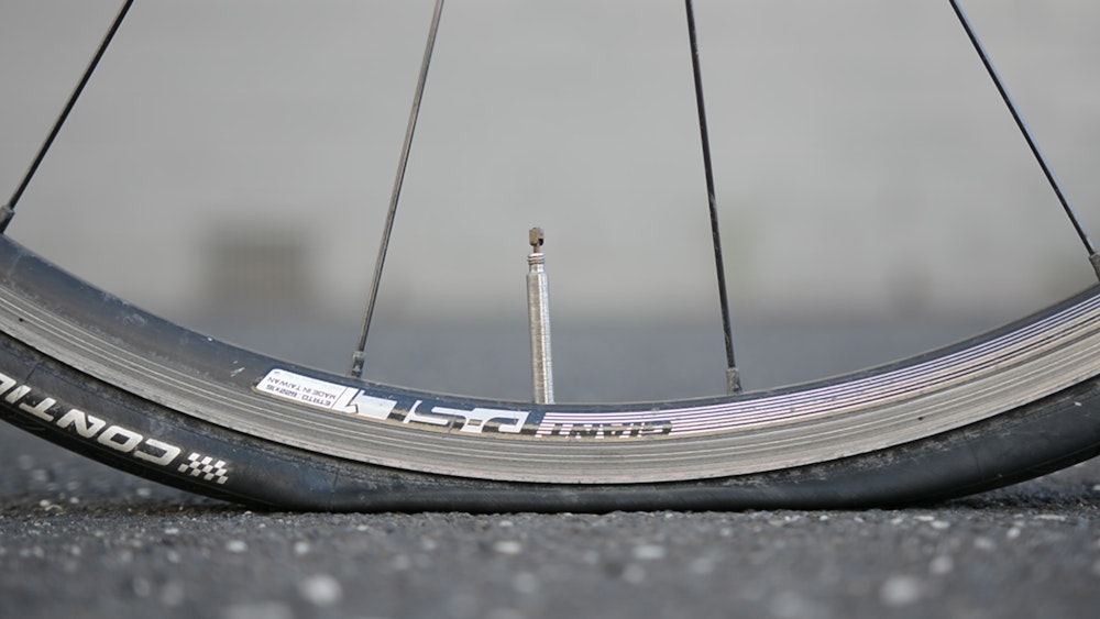 guide to road bike tyres puncture protection