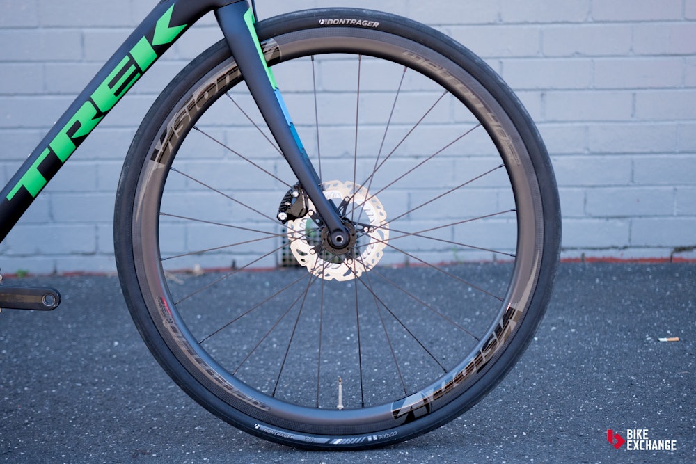 guide to road bike tyres wheels